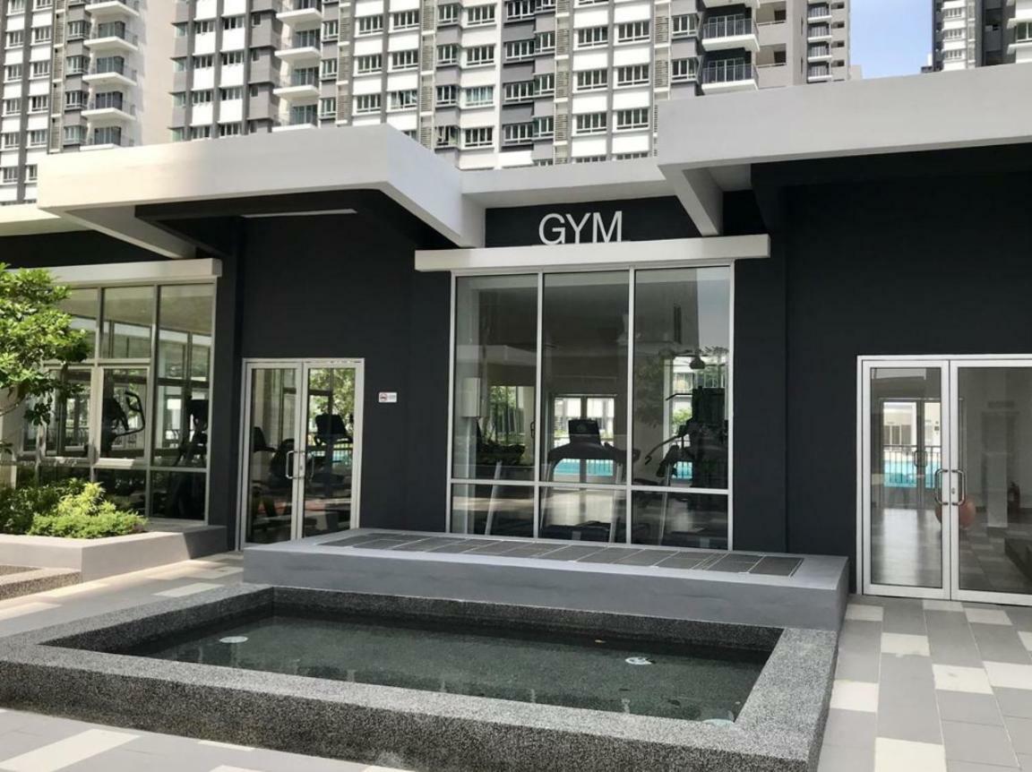 Az Homestay @ Southville City 班吉 外观 照片
